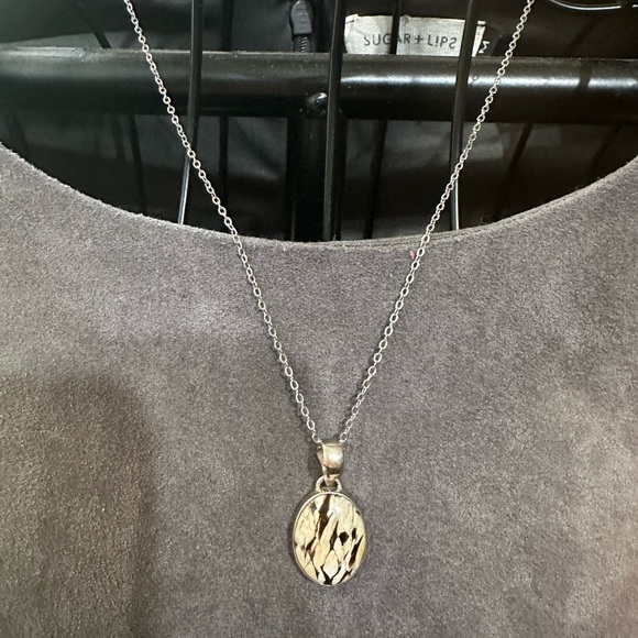 Oval Peanut Jasper Pendant in Silver 925 Setting on Silver Copper Chain - Picture 12 of 14